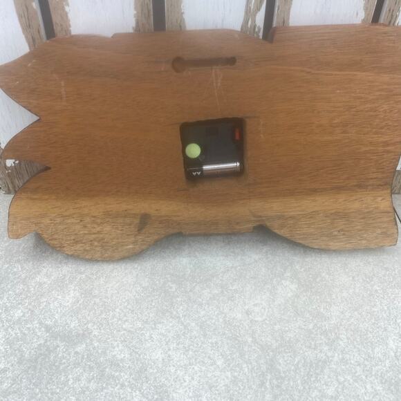 Vintage Retro MCM Carved Wood Wall Clock Floral Pattern Earth Tones battery - Picture 8 of 11